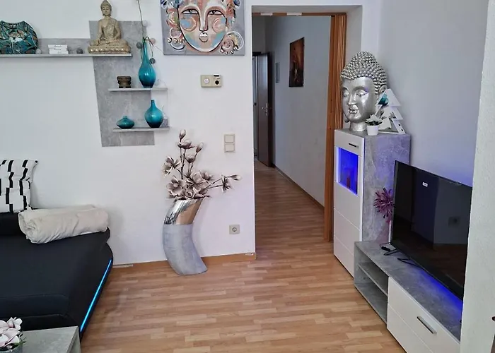 Citystudio Mit Schlafgalerie Bis 6 Gaeste Direkt Am Luisenplatz * Neuwied