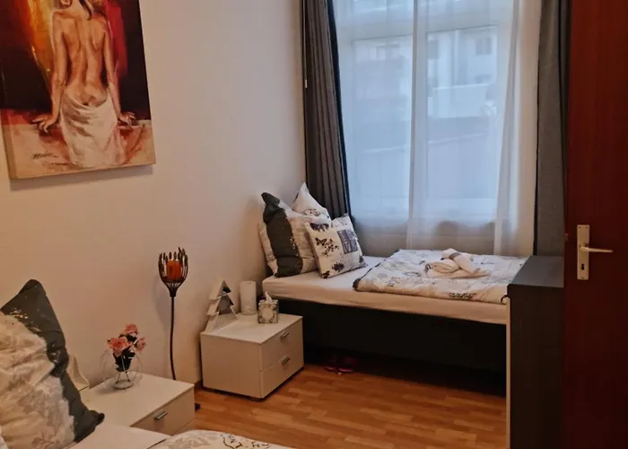 Citystudio Mit Schlafgalerie Bis 6 Gaeste Direkt Am Luisenplatz Neuwied