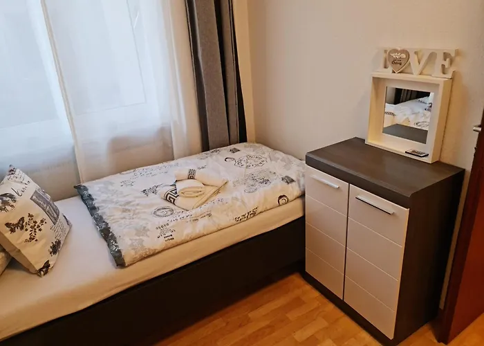 Citystudio Mit Schlafgalerie Bis 6 Gaeste Direkt Am Luisenplatz * Neuwied