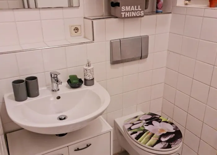 Citystudio Mit Schlafgalerie Bis 6 Gaeste Direkt Am Luisenplatz Neuwied